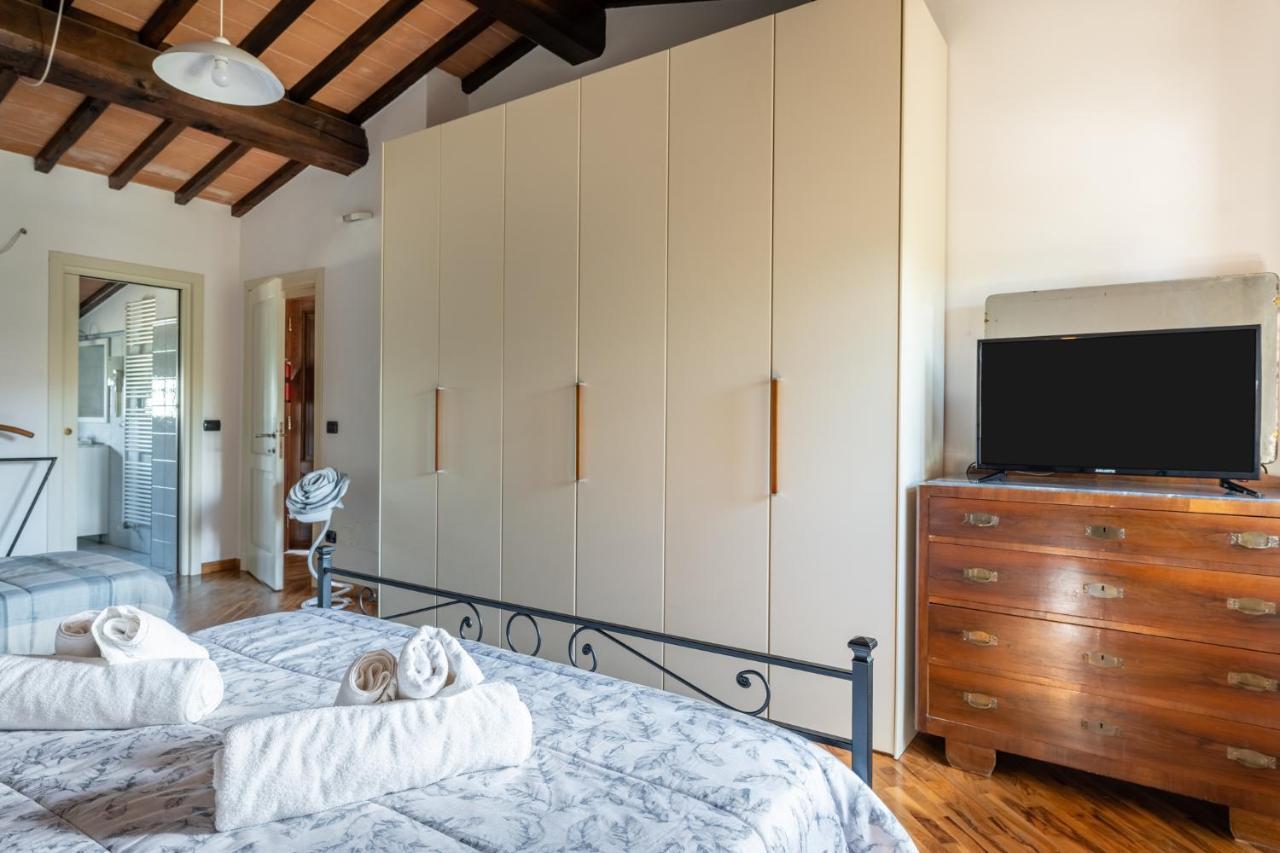 Casa Vecchia Rooms And Parking Gambassi Terme Extérieur photo