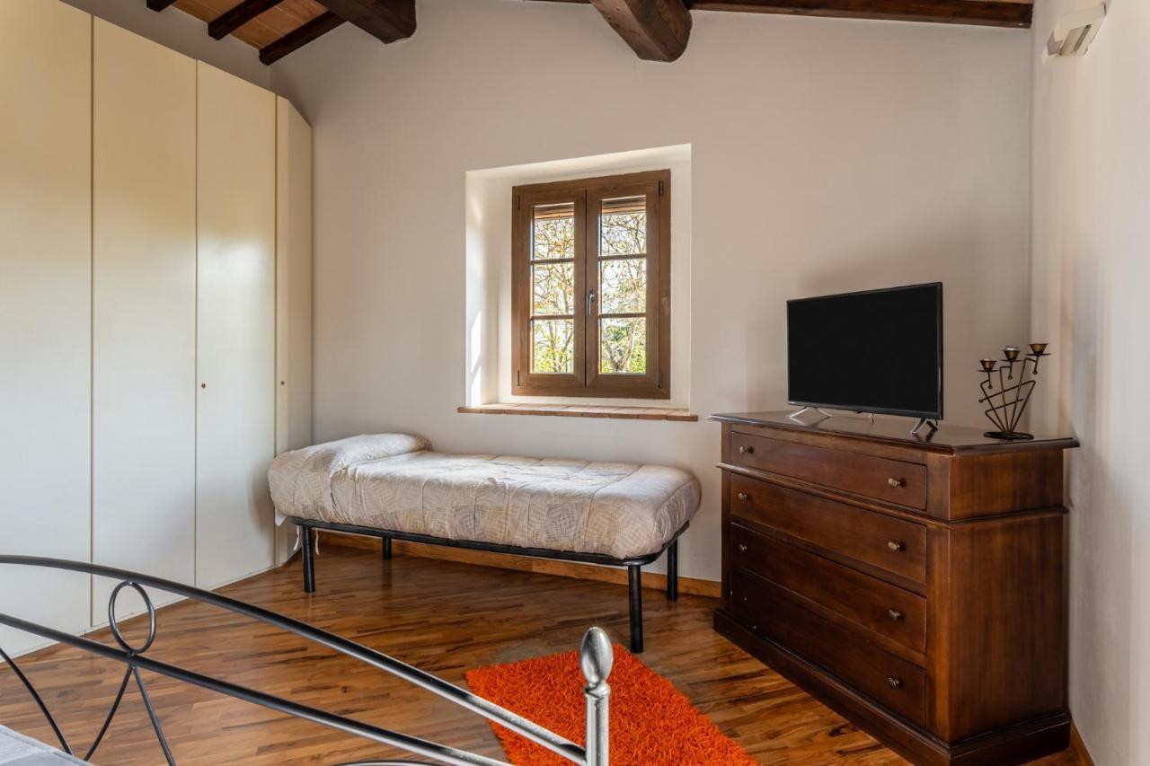 Casa Vecchia Rooms And Parking Gambassi Terme Extérieur photo