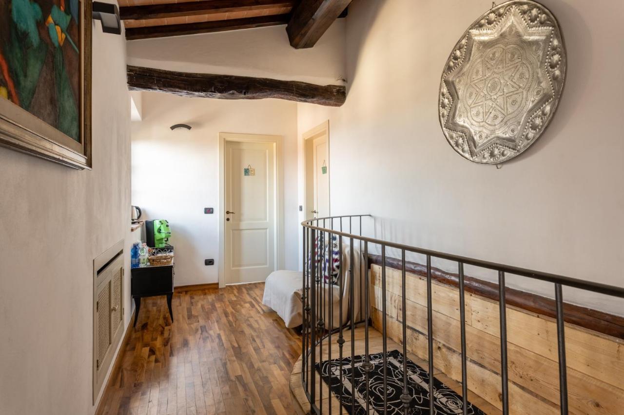 Casa Vecchia Rooms And Parking Gambassi Terme Extérieur photo